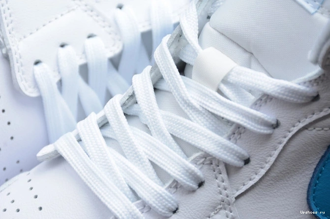 Jordan (W) BQ6472-114 UNC  Mid Air 1  0328